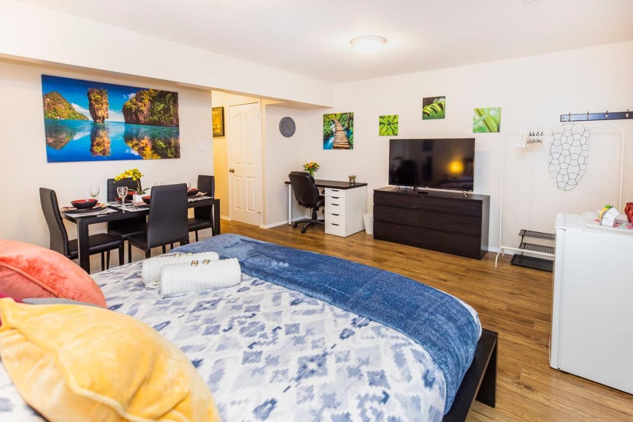 Modern Studio W King Bed - Central Ottawa Exterior foto